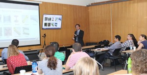 El curso contó con la participación de académicos de Ingeniería UC, quienes además se desempeñan como investigadores en CIGIDEN, entre ellos el decano Juan Carlos de la Llera.