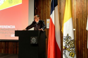 La actividad contó con la presencia del rector, Ignacio Sánchez, quien felicitó a los premiados. 