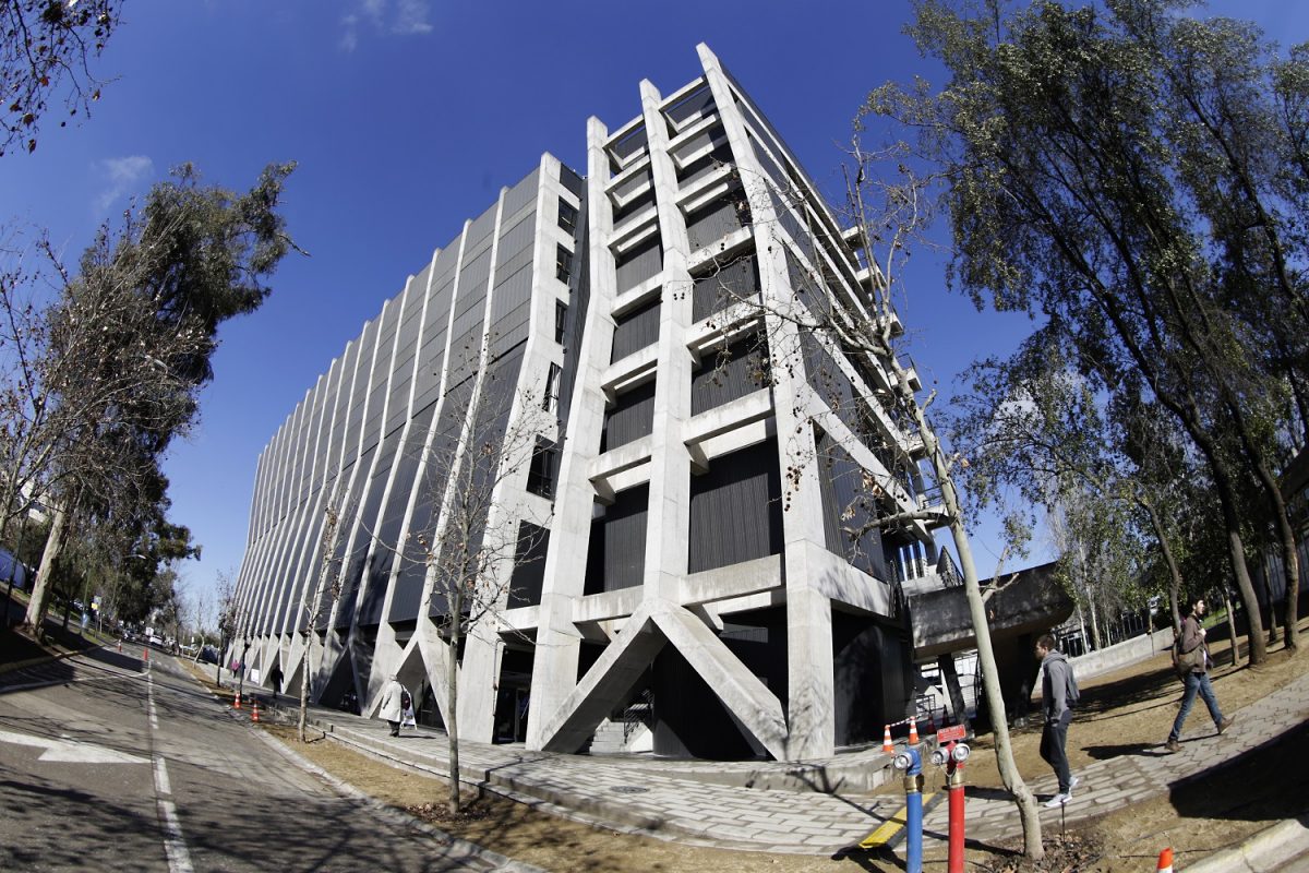 Science And Technology Building Ingenieria Uc